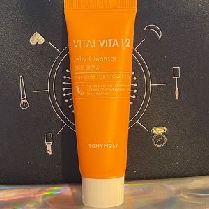 Tony Moly • Vital Vita 12 Jelly Facial Cleanser